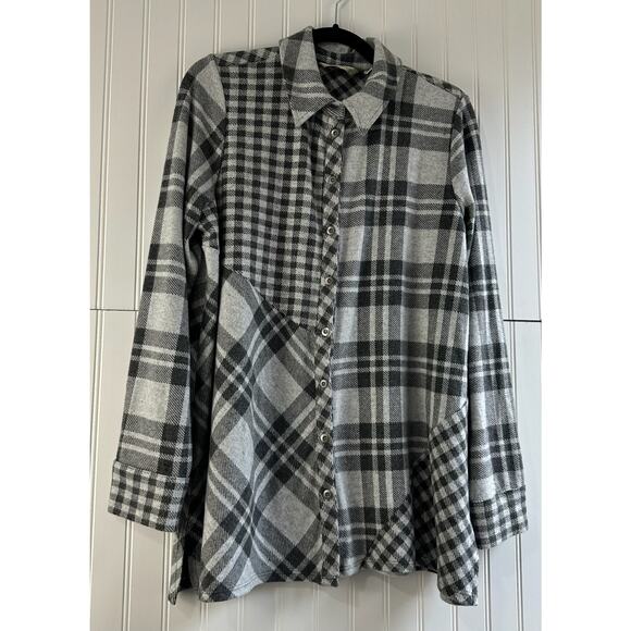 Soft Surroundings Paramour Plaid Tunic Soft Button Up Size L - Picture 1 of 7